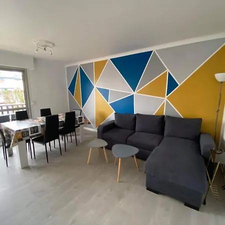 Cabourg Centre, Appartement Pour 5 Personnes A 100M De La Mer Exterior foto